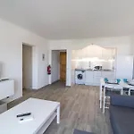 #048 Sunrise Pool & Bright Space Daire
