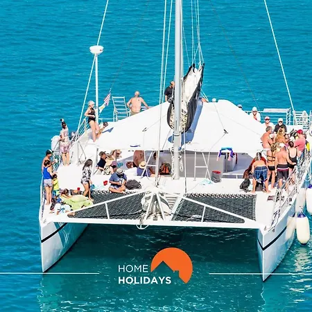 #048 Sunrise By Holidays