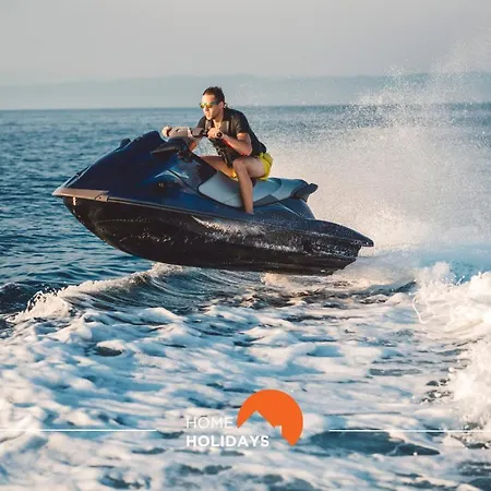 アパート #048 Sunrise By Holidays *